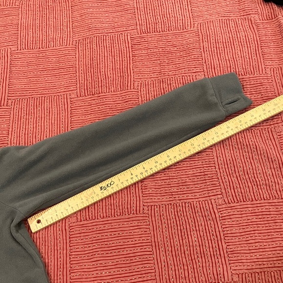 Bench size youth 11-12 years Gray Fleece zip sweater / light Jacket - Picture 11 of 16